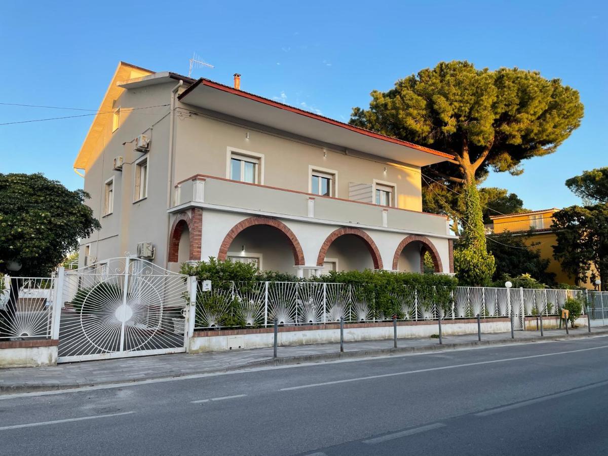 Villa Paestum Exterior foto