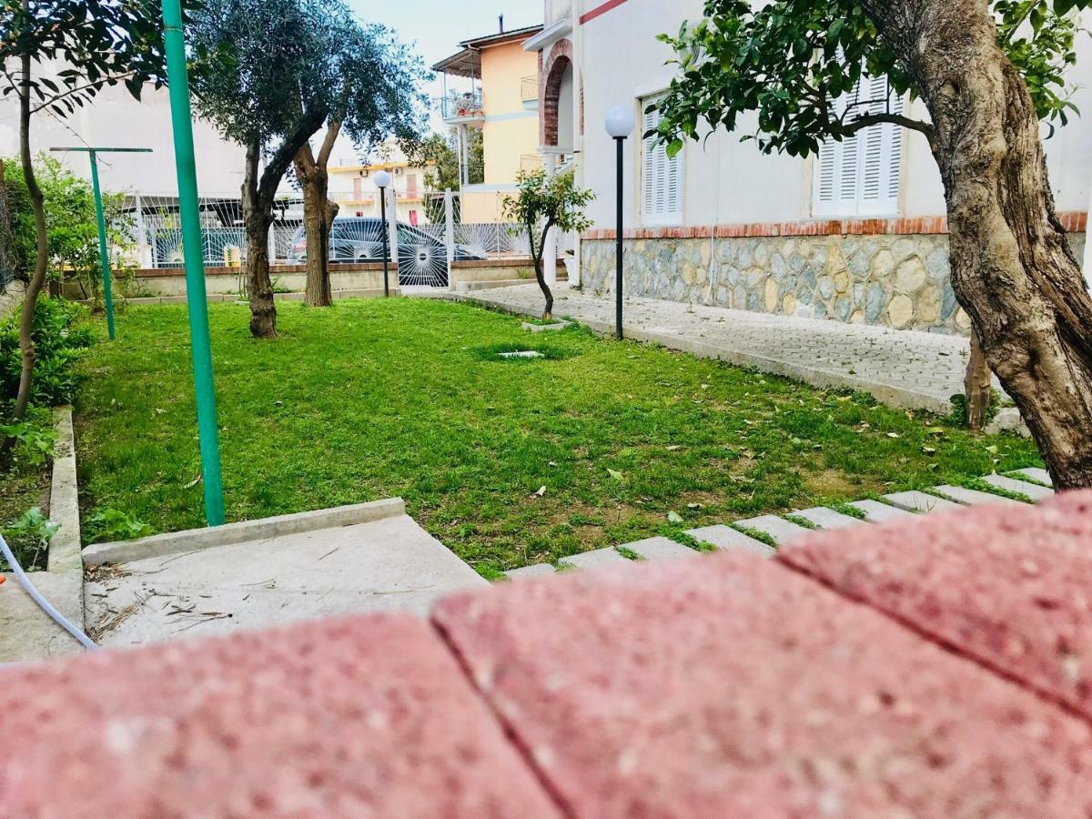 Villa Paestum Exterior foto
